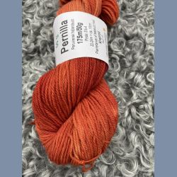 Pernilla, plantefarvet