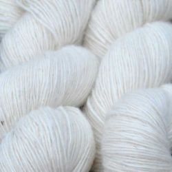 Ensfarvet, 1-trd.: 100 g