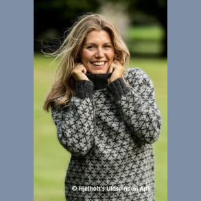 Garnpakke: Helmnstret raglansweater i hndvrksgarn