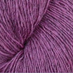 Strikkekit: Trklder i  enkelt hulmnster